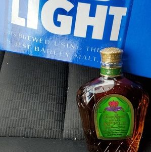 Meet your Posher, Dominic